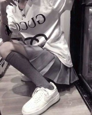 《家教姐姐水真多》