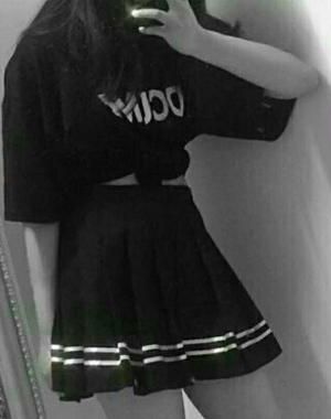 【补番】她和年级第一我都要 作者：图样先森