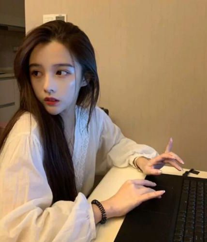 【付费短篇】被妻子丢到海上废弃钻井后，我杀疯了作者：