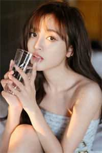 青山依旧少年非_作者:说说